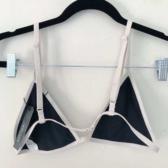New Tavik Jett Colorblock Triangle Bikini Top Black and Cream Women's Size L - Picture 5 of 11